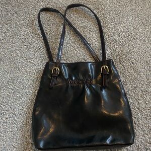 Elegant Black Leather Shoulder Bag